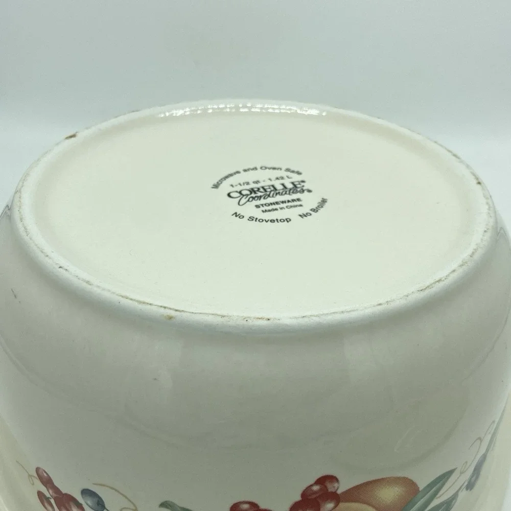 Corelle Abundance 1.5 QT Casserole Dish With Lid Stoneware Cozy Farmhouse Rustic